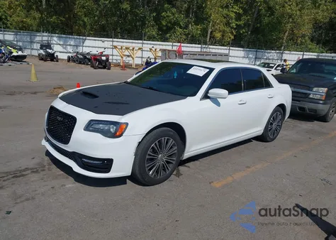 2013 Chrysler 300 300S из США, поврежденный, VIN 2C3CCAGT1DH505710